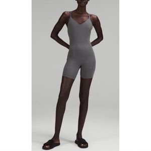 Lululemon Lab Nulux and Mesh Bodysuit Onesie Romper in Gray, Size 10